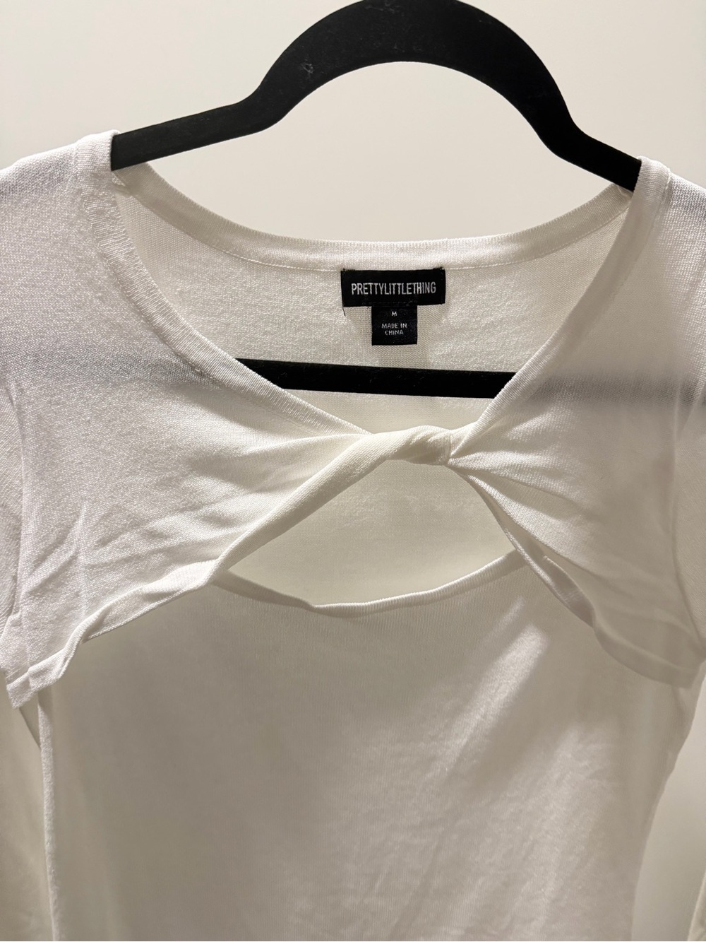 PrettyLittleThing White Twist Cutout Crop Top